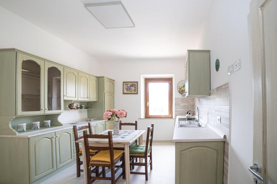 Appartement La Casa Degli Dei à San Gimignano Extérieur photo